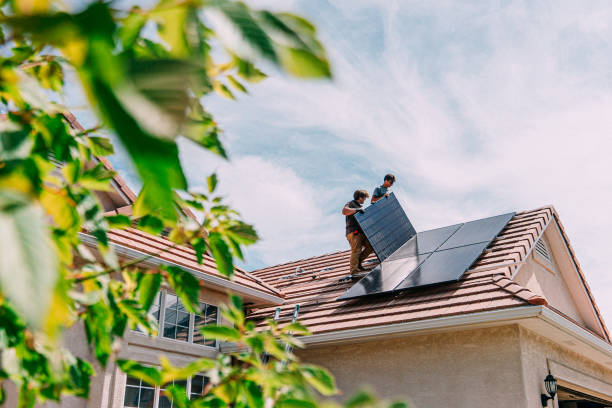 Best Flat Roof Repair Services  in Mitchellville, IA